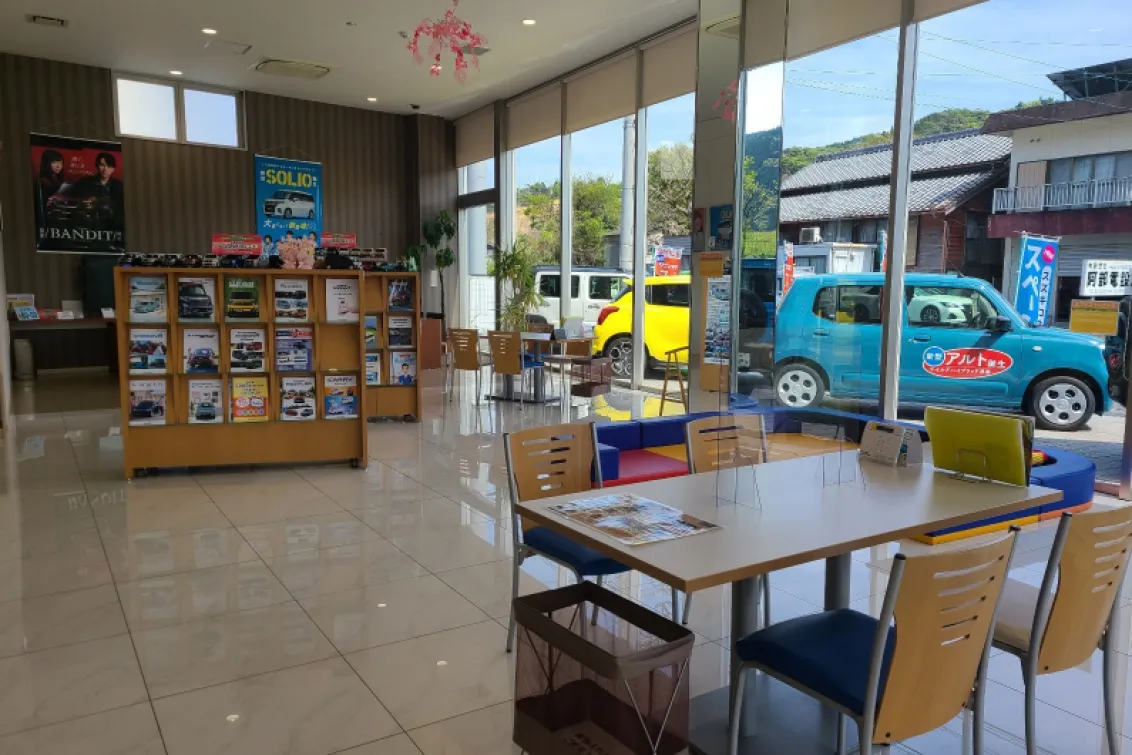 スズキ＿株式会社スズキ自販大分＿スズキアリーナ佐伯＿店舗内装