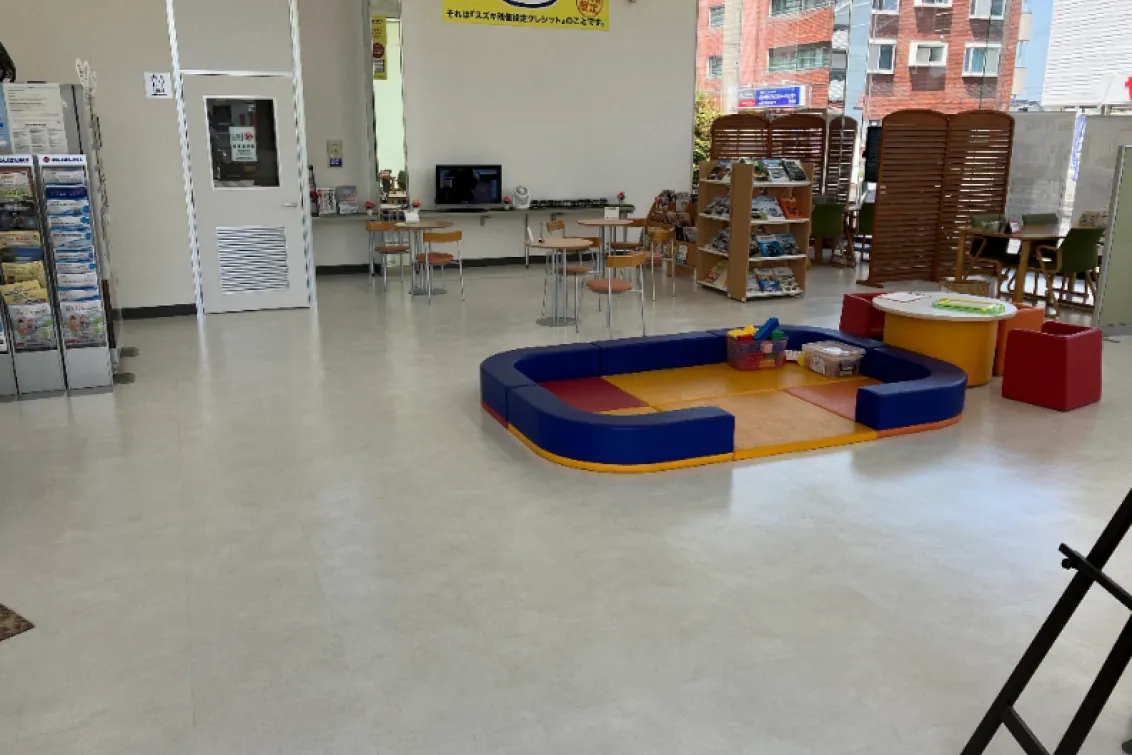 スズキ＿株式会社スズキ自販大分＿スズキアリーナ宇佐＿店舗内装