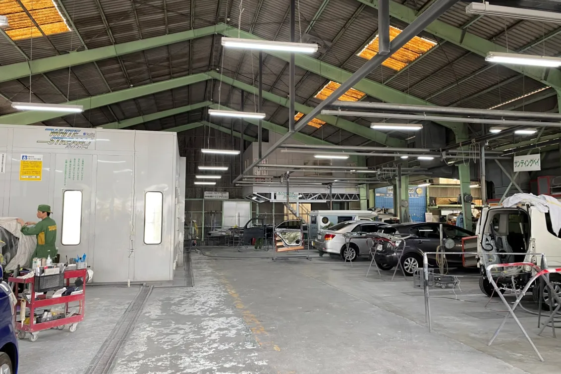 株式会社谷口工研_店舗内装3