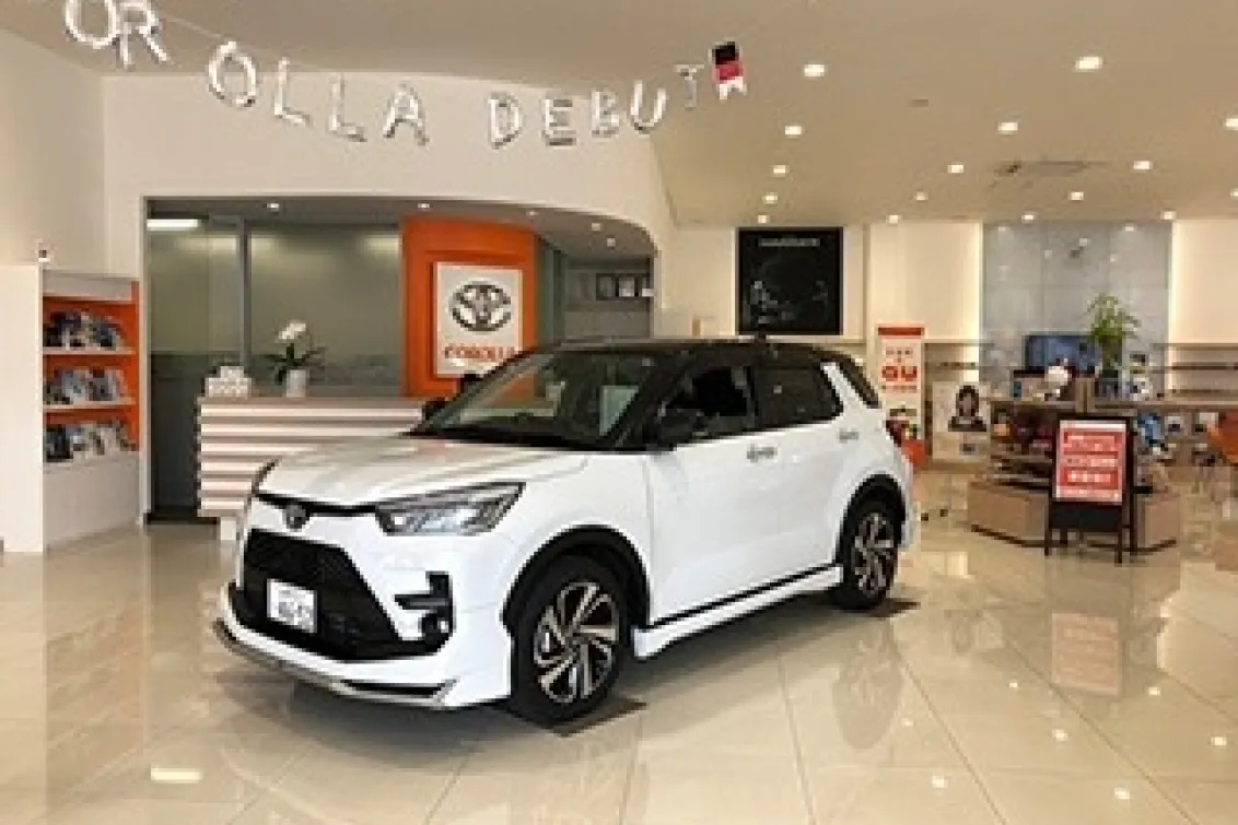 トヨタカローラ山梨＿都留バイパス店＿店舗内装