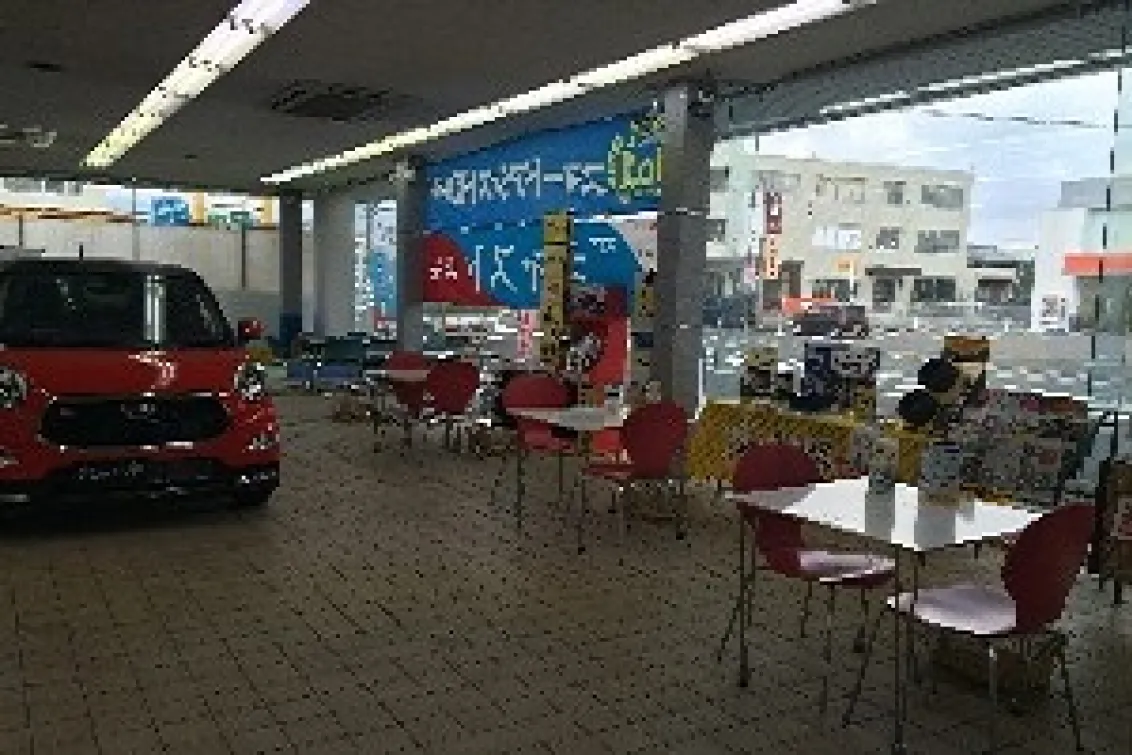 和歌山ダイハツ販売株式会社＿有田店＿店舗内