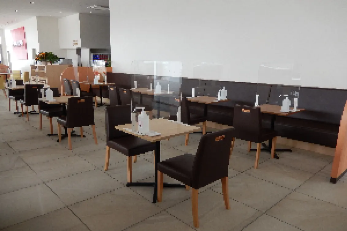 和歌山ダイハツ販売株式会社＿大浦店＿店舗内