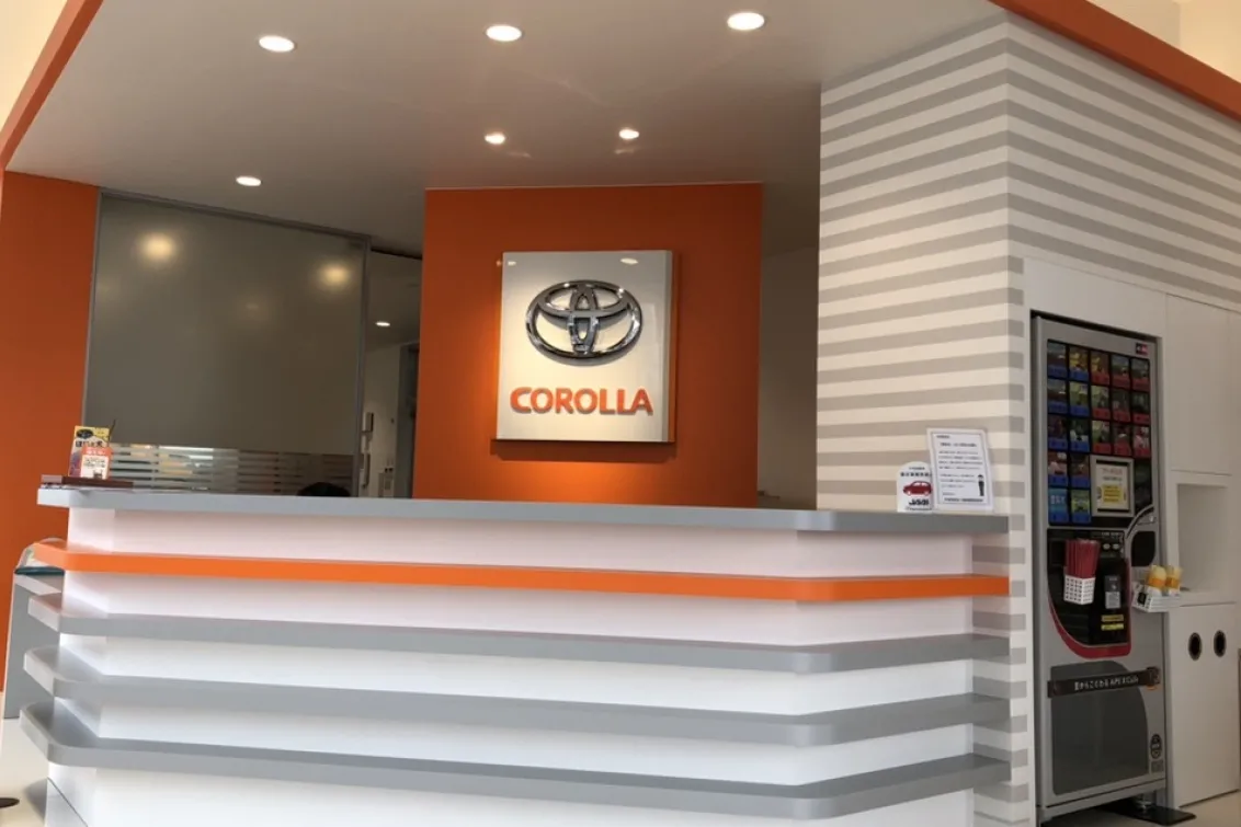 トヨタカローラ山梨＿昭和店＿店舗内装
