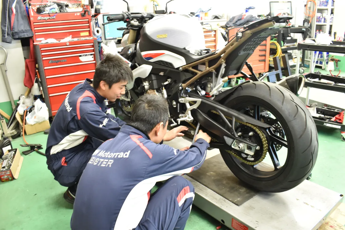 株式会社テクノコシダ