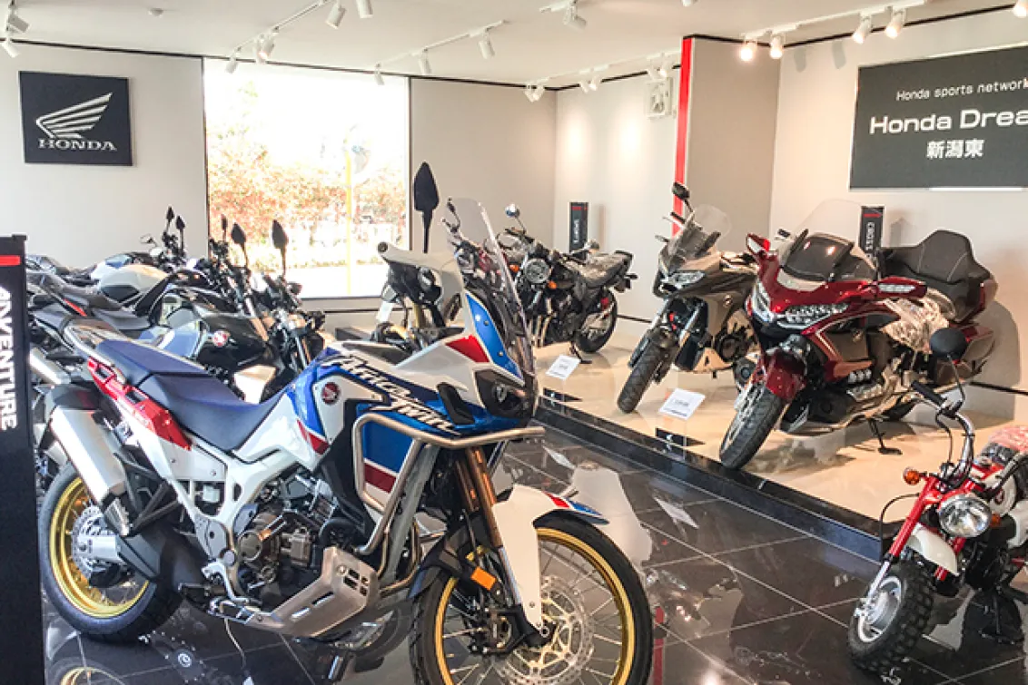 有限会社ウイングタカダ　Honda Dream新潟東