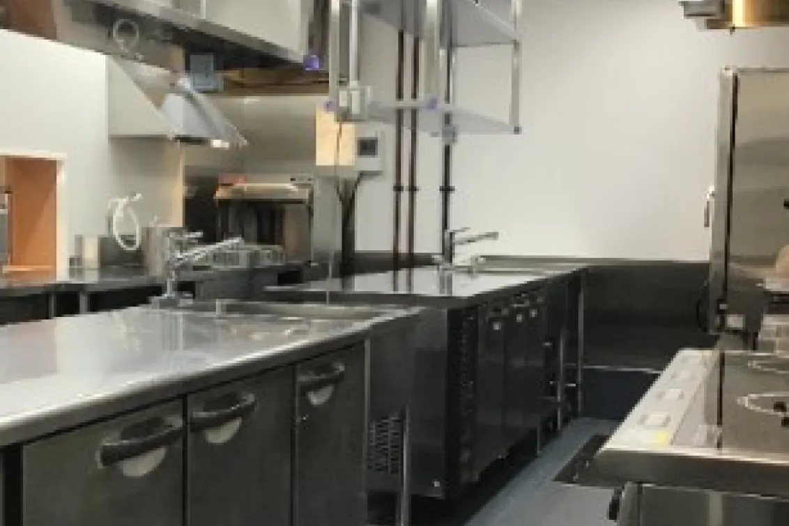株式会社ラックランド_本社_厨房設備