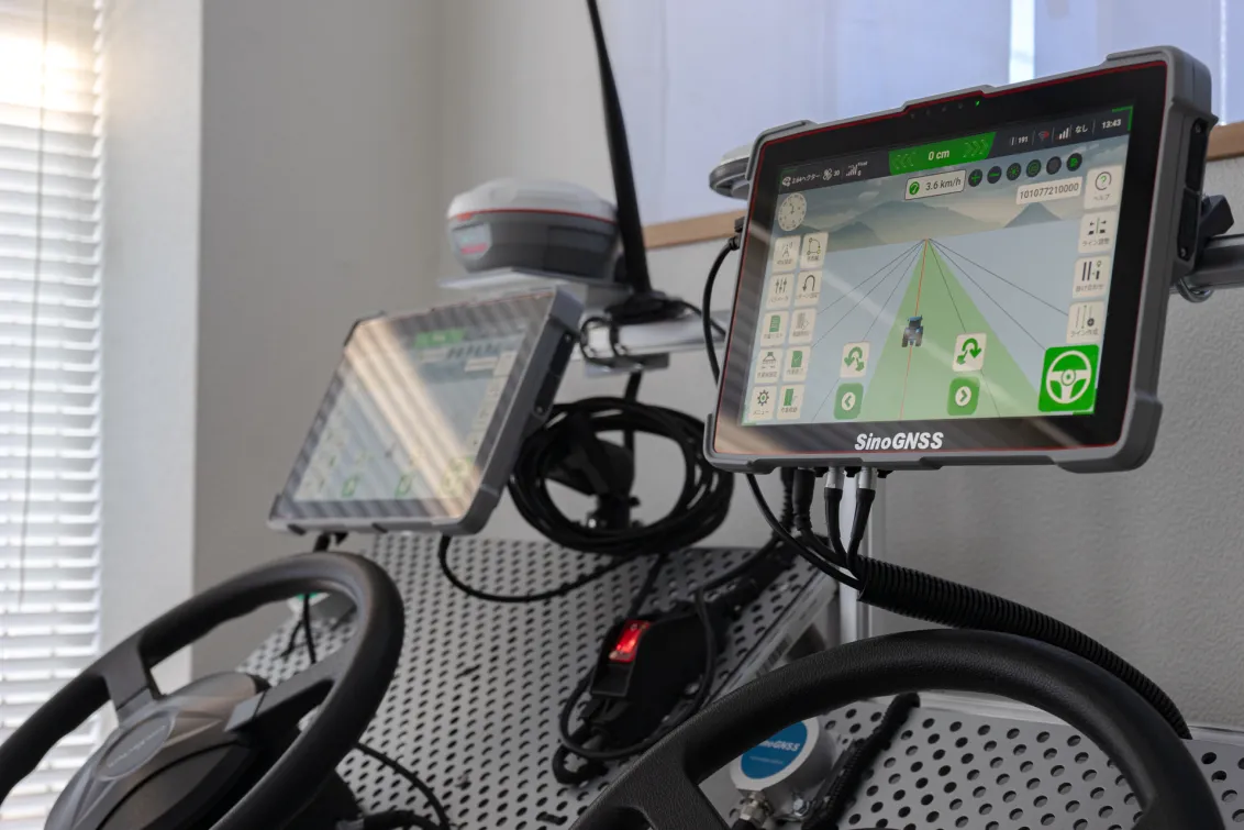 自動操舵システムデモ機