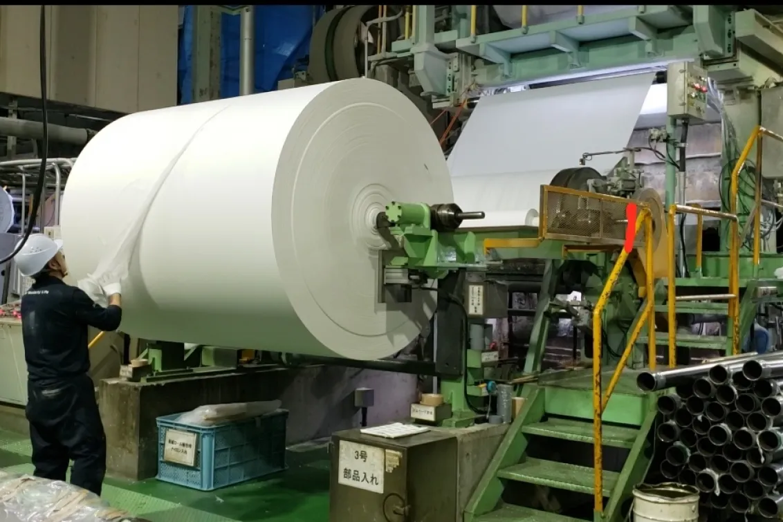 イトマン株式会社＿本社金生工場＿抄紙機