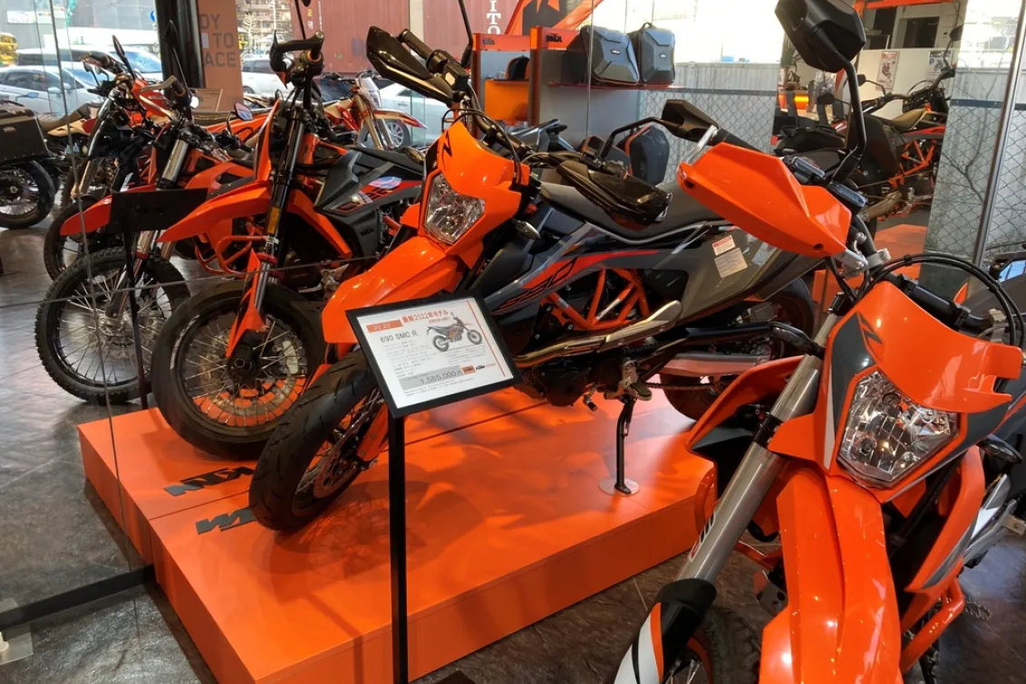 株式会社ビー・フリー_KTM千葉／ハスクバーナ・モーターサイクルズ千葉_バイク1