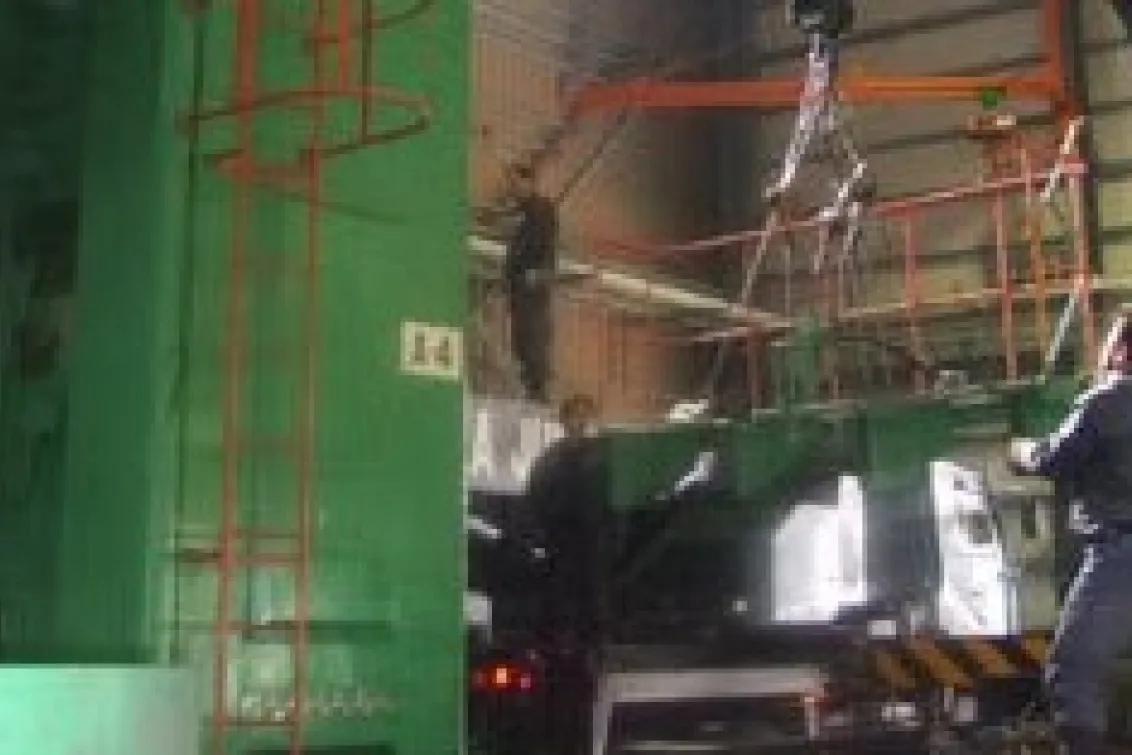 株式会社エスケイマシン_本社_出張メンテナンス2