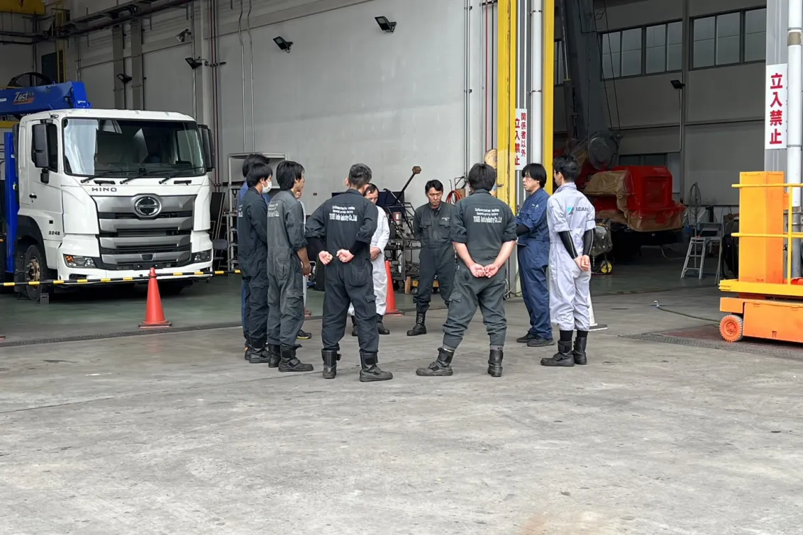 東栄自動車工業株式会社_本社工場_社員