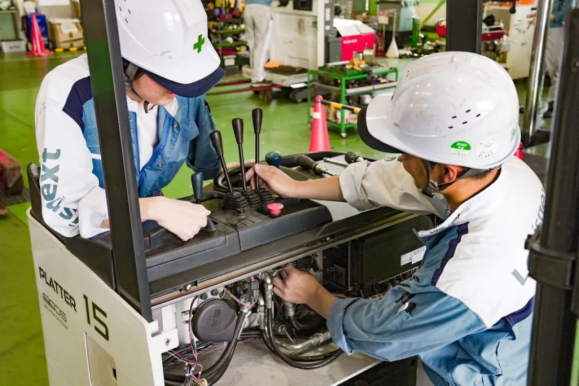 三田産機株式会社_本社_スタッフ