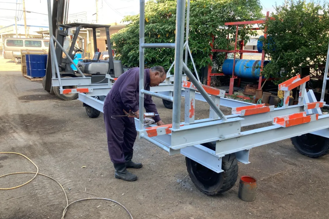 親里建機サービス_本社_整備スタッフ