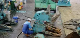 エスアールエス株式会社_プロマックス 浜松営業所_整備風景