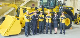 コマツ富山株式会社　作業背景