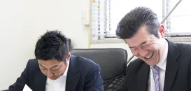 九州川崎建機株式会社　営業背景