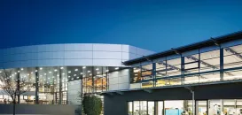 日本フェルスター株式会社　会社　外観