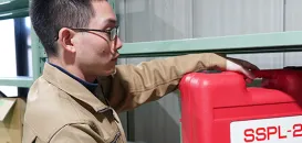 日本スピードショア株式会社　作業背景