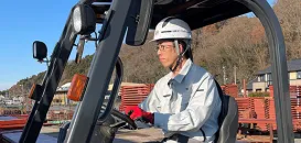 日本スピードショア株式会社　作業背景