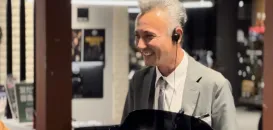 株式会社マルヤスモータース　セールス背景