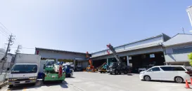 東栄自動車工業株式会社　本社工場　