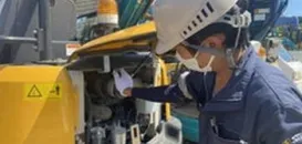 株式会社鈴機商事_相模原営業所_整備風景