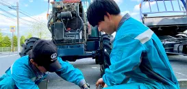 株式会社五十嵐商会　農業機械整備背景