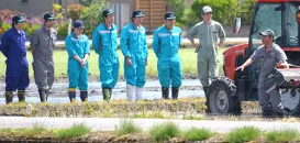 株式会社北陸近畿クボタ　作業背景