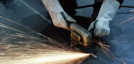 日本ニューマチック工業株式会社　エンジニアリング　作業背景