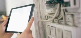 ウインクレル株式会社　サービスエンジニア　作業背景