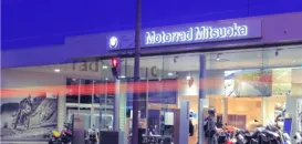 株式会社光岡自動車_モトラッドミツオカ大阪_外観