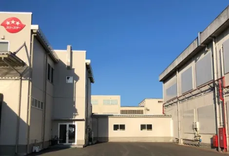 スリースター製菓株式会社_高崎工場_外観