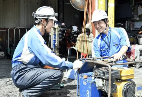 山本機械産業株式会社_整備風景