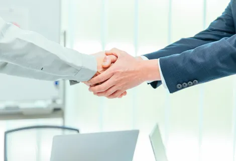 レンテック大敬株式会社_大垣営業所_営業イメージ