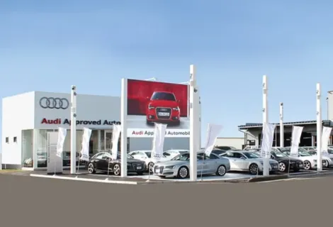 Audi_ Audi Approved Automobile 高山_店舗外観