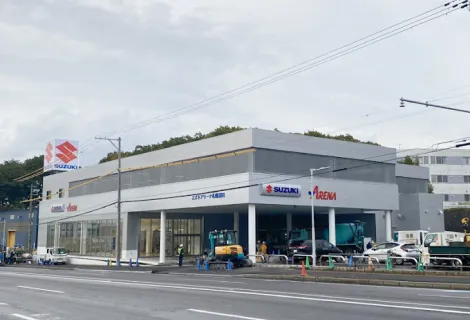 株式会社スズキ自販北海道_スズキアリーナ札幌清田_外観