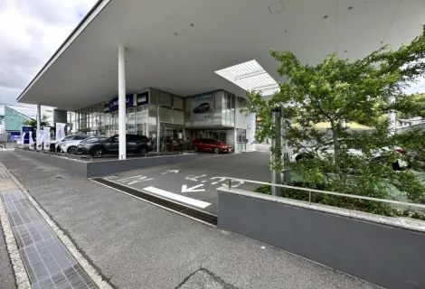 奈良スバル自動車株式会社_生駒店_店舗外観