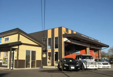 ガレージファルベン_本店_店舗外観