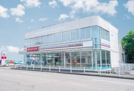 株式会社ATグループ_一宮三条店_店舗外観