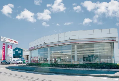 株式会社ATグループ_愛知トヨタ_北名古屋店_店舗外観