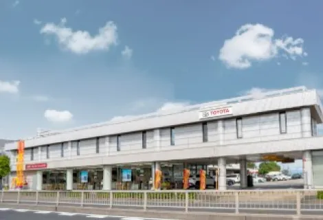 株式会社ATグループ_愛知トヨタ_豊橋下地店_店舗外観