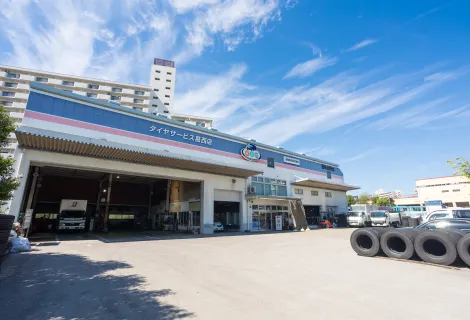 ブリヂストンタイヤサービス東日本株式会社 ＿浜松東店＿スタッフ写真