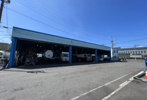 川崎自動車整備事業協同組合_整備工場_外観