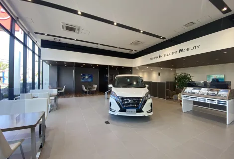 埼玉日産自動車株式会社_川越店_内観