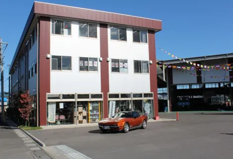 坂田自動車工業株式会社_坂田自動車工業_外観