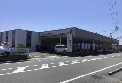 九州三菱自動車販売＿大牟田店＿店舗外観