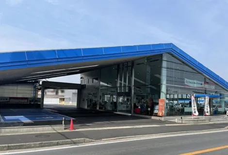 トヨタユナイテッド奈良株式会社_ネッツトヨタ奈良中古車郡山店_外観