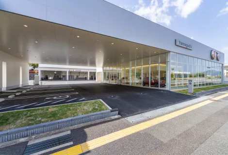 フィアット・アバルト_株式会社ワールドモータースグループ_フィアットアバルト山口_外観