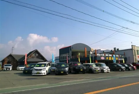 有限会社浩自動車_店舗外観