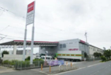 いすゞ自動車近畿自動車株式会社_阪和美原サービスセンター_外観